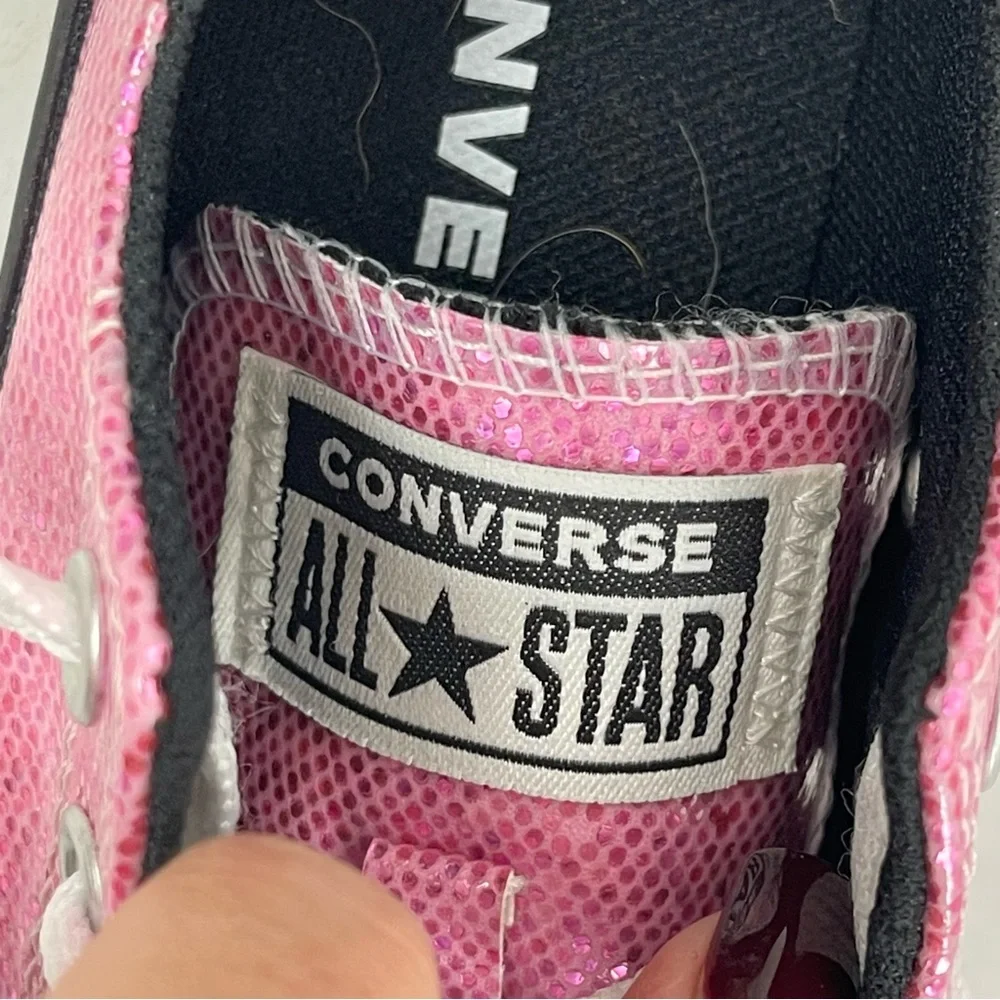 Converse All Star Kids Size 12 Pink Sparkle Low Top Sneakers Youth 12 US‎